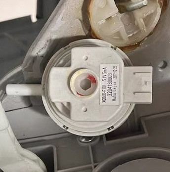 适配TCL洗衣机XQB60-F101 60-F102P水位传感器压力开关3204070001