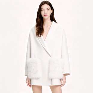 羊毛 云境之织气质狐狸毛廓形简约秋冬女短款 毛呢大衣 牦牛绒