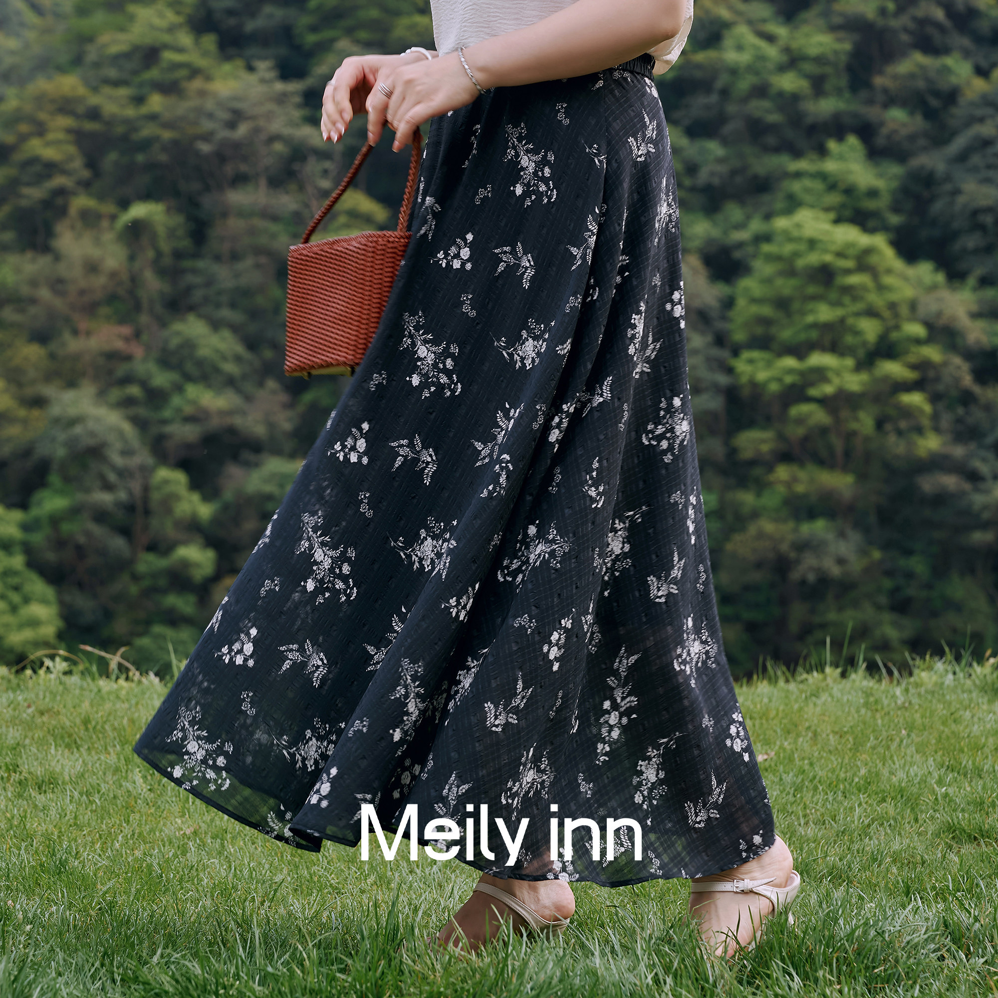 美丽客栈原创高端大码女装胖mm200斤半身长裙印花裙2025新款薄款