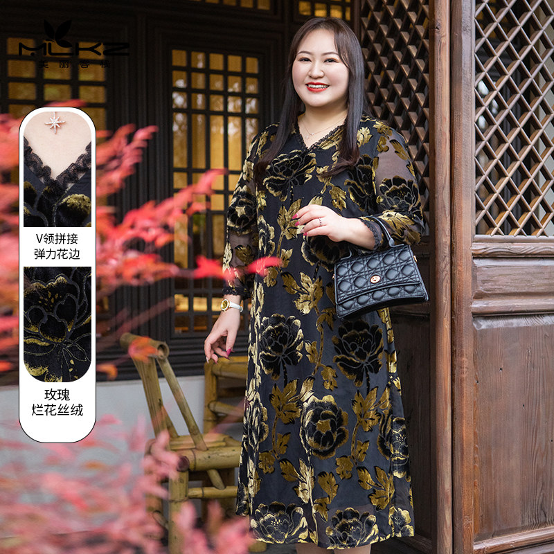 2025新款复古黑绿色连衣裙真丝绒高级感大码女装胖mm显瘦轻奢