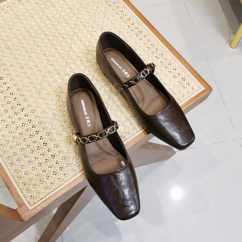 2025年秋季新款复古时尚一字扣平底单鞋软皮软底方头浅口玛丽珍鞋,女鞋,浅口单鞋,淘宝优惠券,粉丝福利购,淘宝优惠卷