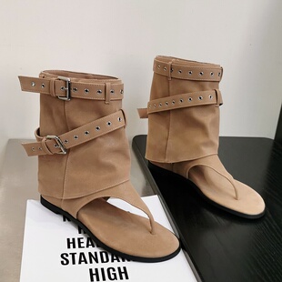复古辣妹夹趾凉靴女夏2026年新款 带皮带扣镂空罗马靴显瘦平底凉鞋