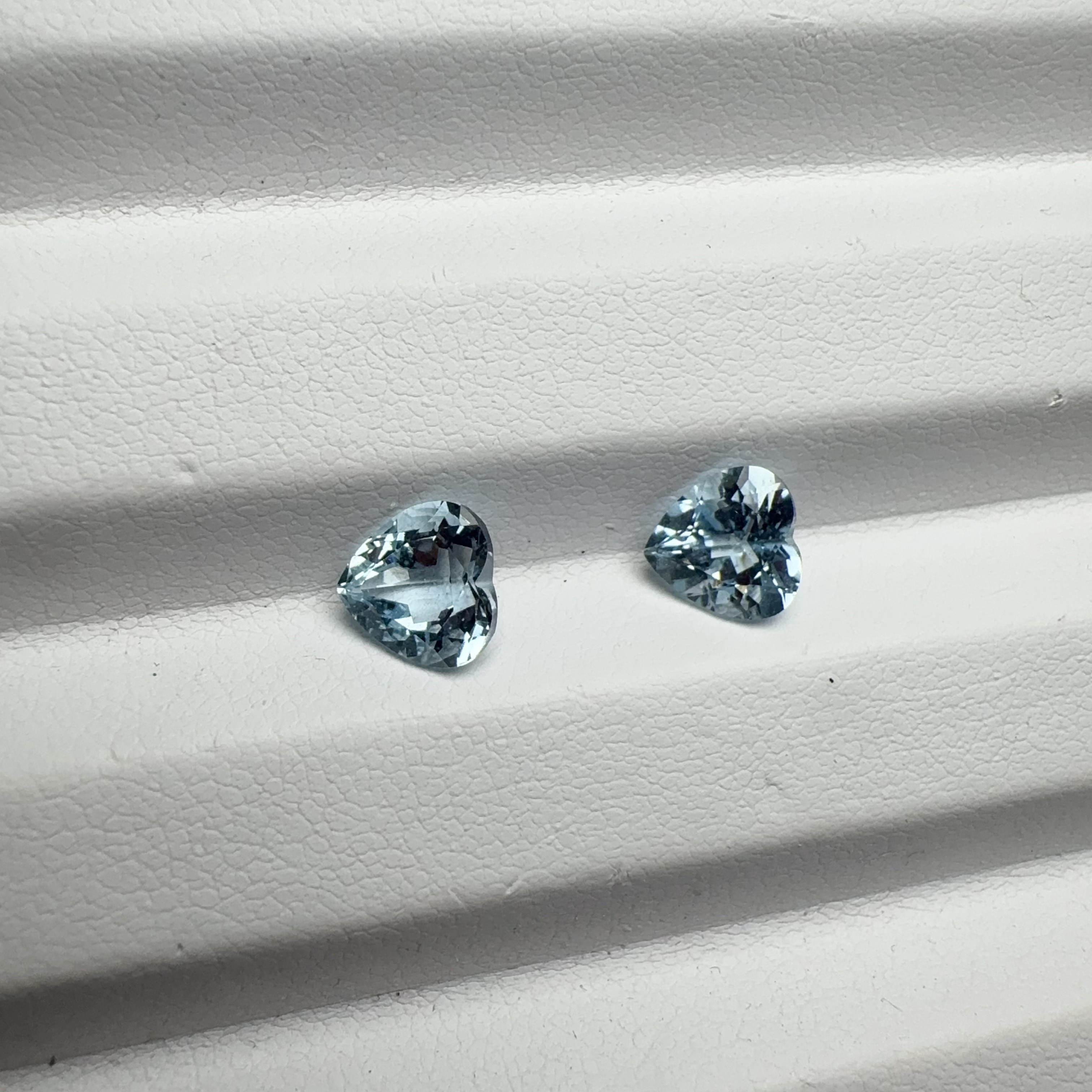 天然彩宝海蓝宝裸石定制镶嵌加工 尺寸7*7  2.4ct 接近圣玛利亚色