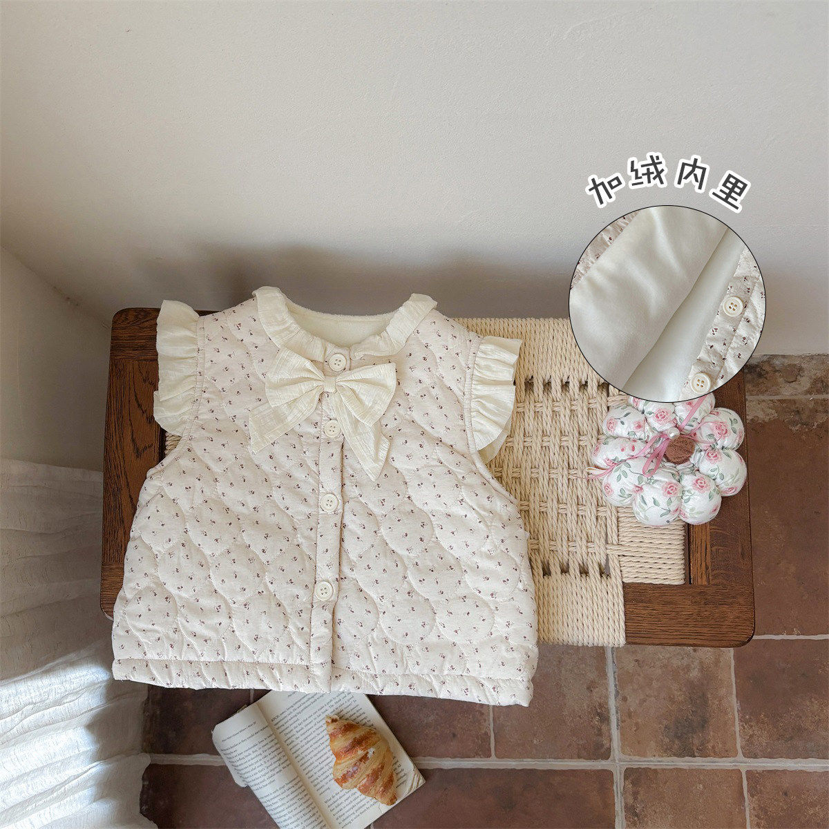 2025冬季新品女宝宝碎花加绒夹棉飞袖马甲婴幼儿外出保暖坎肩外套,童装/婴儿装/亲子装,马甲,淘宝优惠券,粉丝福利购,淘宝优惠卷