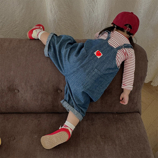 2026春季新款宝宝休闲牛仔背带裤童装韩版女童连身裤红条纹打底衫