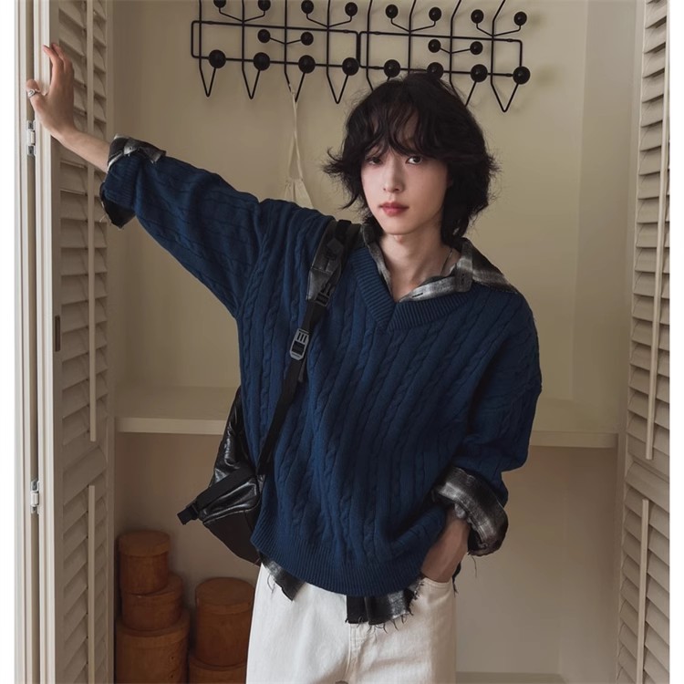 韩国东大门代购秋冬高街潮流麻花纹慵懒风大V领阔版针织衫男毛衣