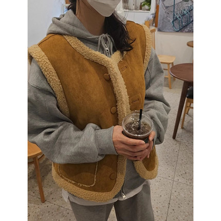 国内现货！秋冬时尚主播自留羊羔毛翻毛麂皮PU皮毛马甲外套男女款