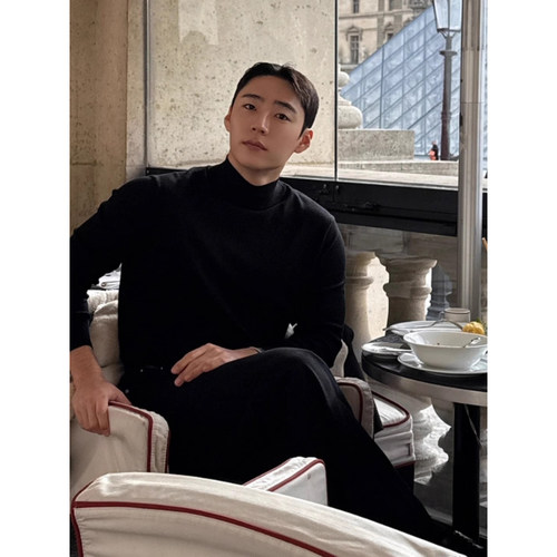 韩国代购男装简约半高领针织衫
