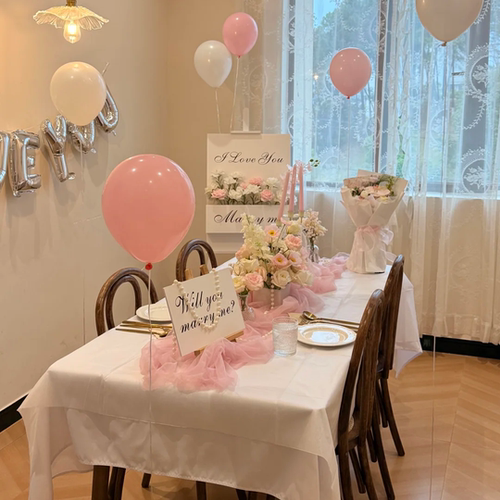 浪漫氛围新年情人节餐厅求婚布置餐桌装饰创意Marry meKT板摆件