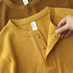 Amei Casual Henry Shirt, Pure Cotton, American Retro Style, Brown Slim-Fit Base Shirt, Waffle Knit Long-Sleeve T-Shirt for Men, Spring and Autumn