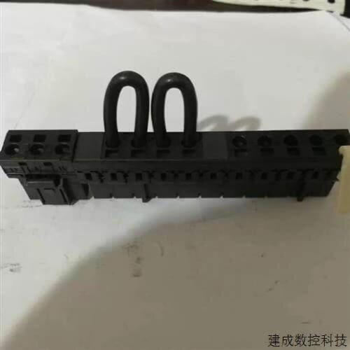 议价安川伺服驱动器接线端子SGD7S型 L1L2L1CL2C UVW接头