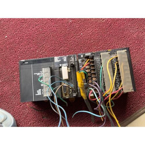 议价CJ1W-CPU23 功能好.图片就实物图