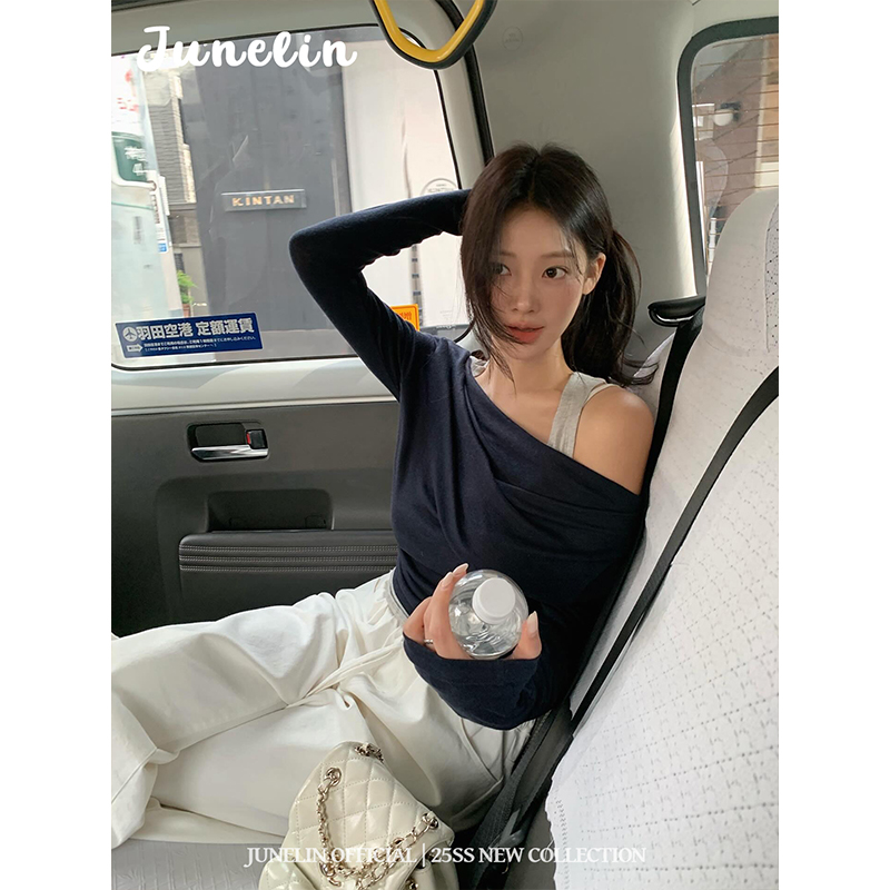 纯欲百搭慵懒风藏蓝一字肩内搭