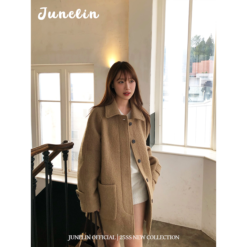 六月林 韩国博主同款时尚简约温柔女主气质穿搭毛呢浅棕色外套女