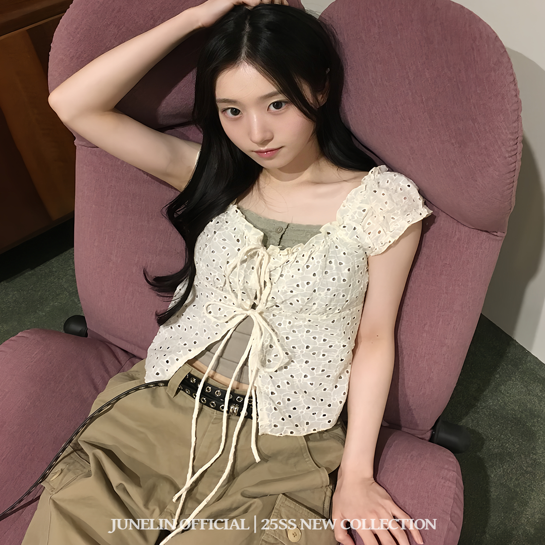 六月林 韩国博主同款美式复古提花镂空绑带背心上衣女纯欲短袖T恤