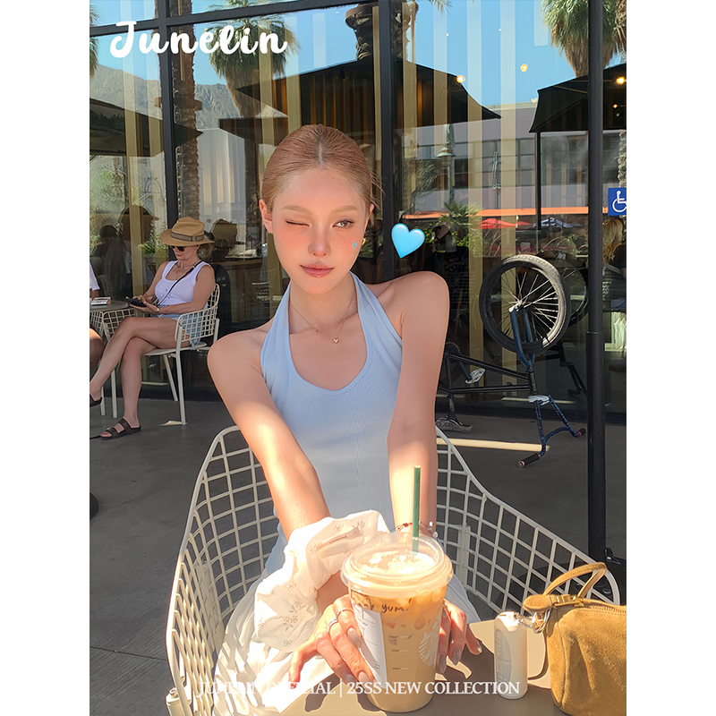 六月林 韩国博主同款蓝色挂脖吊带背心女修身显瘦内搭上衣