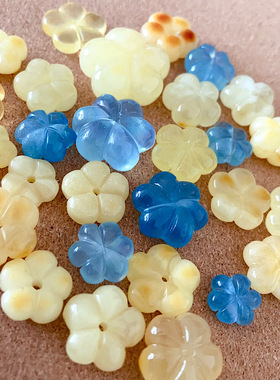 天然蜜蜡五瓣花瓷白金绞蜜金珀俏色鸡油黄花卡子项链吊坠手串配珠
