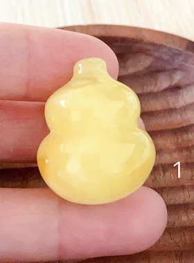 01天然蜜蜡大葫芦无孔绑带设计项链吊坠钥匙扣满蜜鸡油黄妖花俏色