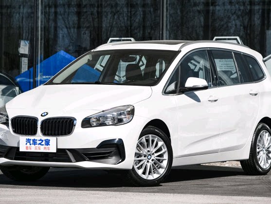 宝马2 旅行车2019款220i晴雨挡