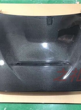 适用于宝马1系F52碳纤维GTS款碳纤维机盖开孔引擎机盖OEM原厂款式
