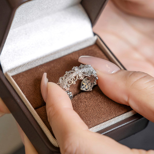 复古宫廷皇冠蕾丝镶钻纯银戒指