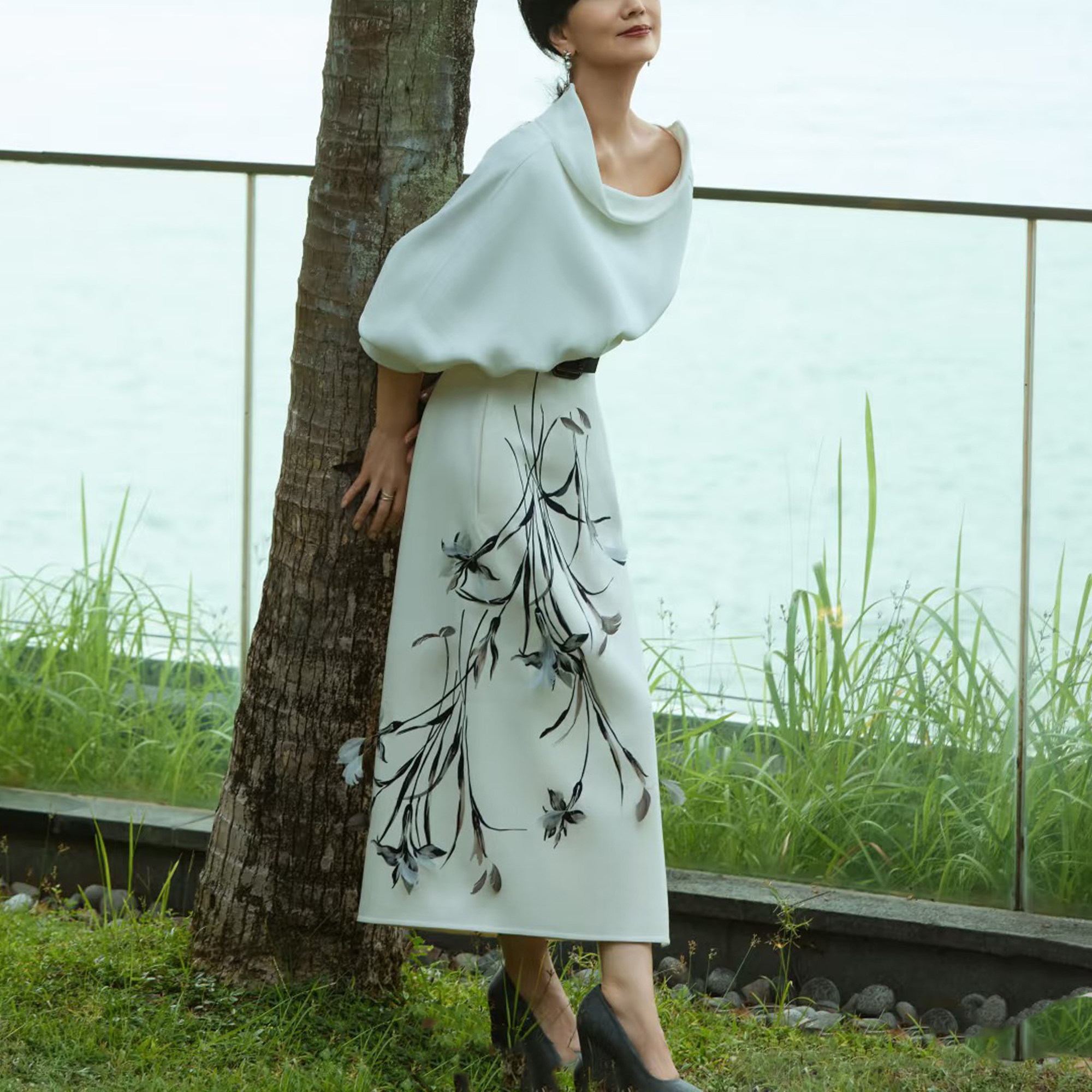 极雅！双层重磅真丝半身裙 鸢尾花定位桑蚕丝气质修身白色裙子