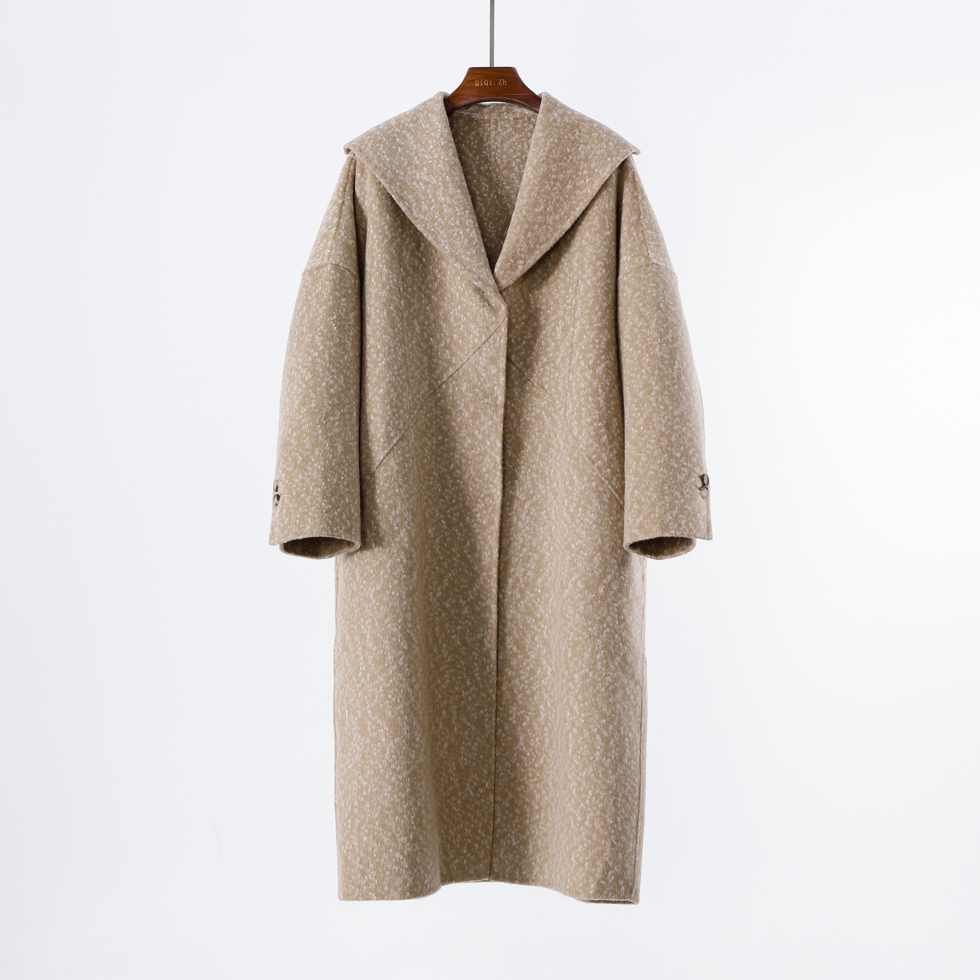 定织山羊绒双面手缝羊绒大衣外套