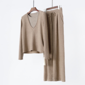 深V领上衣 无袖 背心 立体莼面毛圈针织三件套装 直筒休闲阔腿裤