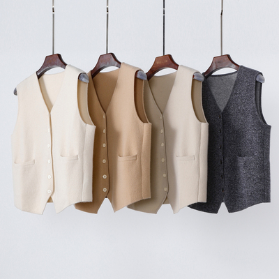 山羊绒通勤纯色V领单排扣马甲