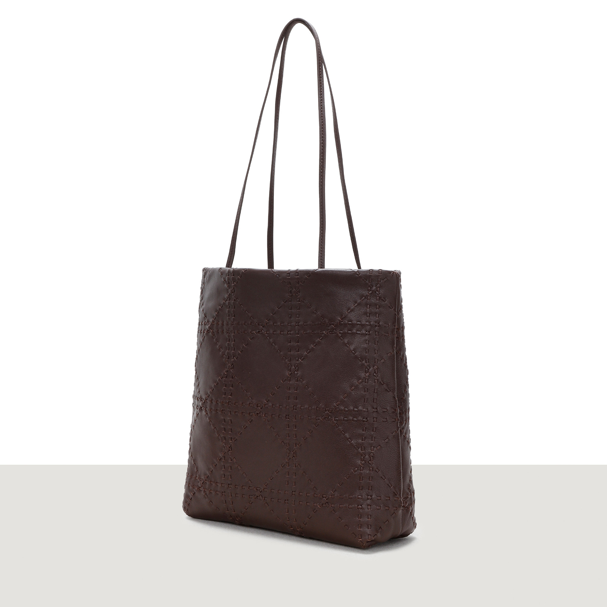 精致美物 里外真皮绵羊皮手工编织菱格水桶包 复古高级真皮单肩包