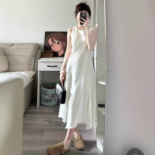 法式圆领无袖不规则设计感连衣裙女夏季新款中长款白色长裙子女
