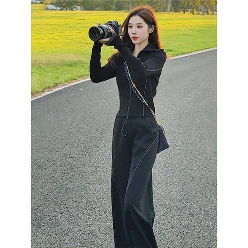 深圳南油休闲套装2025新款春秋季小众百搭黑色翻领卫衣两件套女装