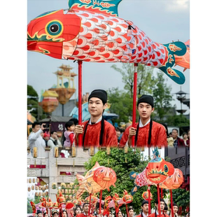 大型手举摇摆鲤鱼灯笼元宵巡游活动国潮古风手扎锦鲤非遗鱼灯成品