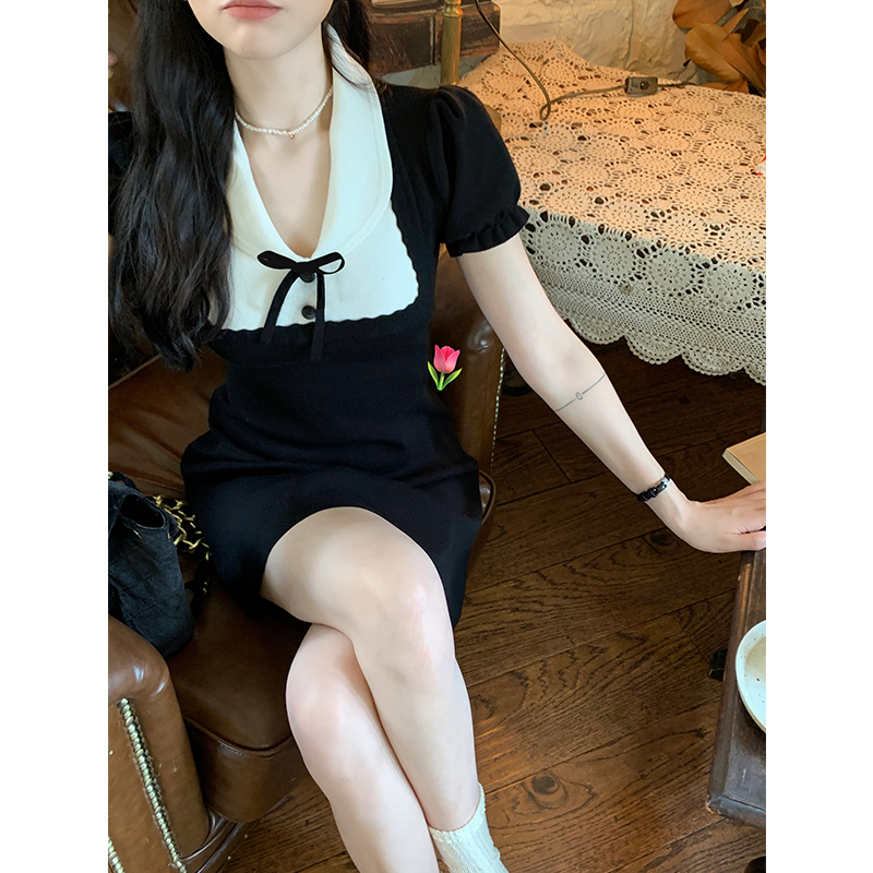 thepeachofficial名媛风气质千金感连衣女娃娃领小黑裙短袖针织裙 - 封面