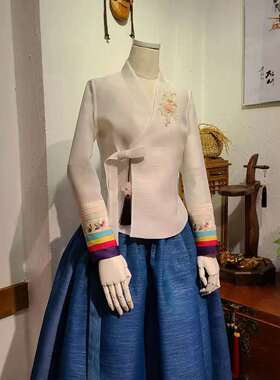 朝鲜族民族服装平时穿的生活韩服上衣和腰裙子胸花挂件H-S11266