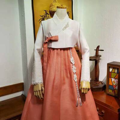 朝鲜族新娘结婚仪式女士礼服