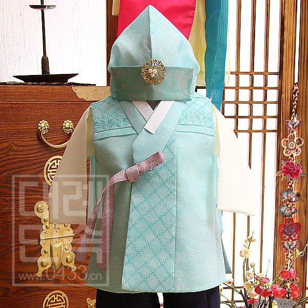 韩国宫廷传统男童韩服朝鲜族男宝宝一周岁生日礼服儿童韩服E01076