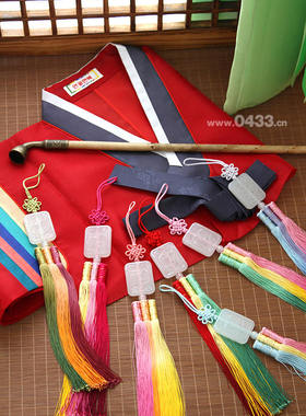 韩国原装仿玉雕刻仙鹤新娘韩服挂件/车挂/礼品装饰挂件/H-P07908