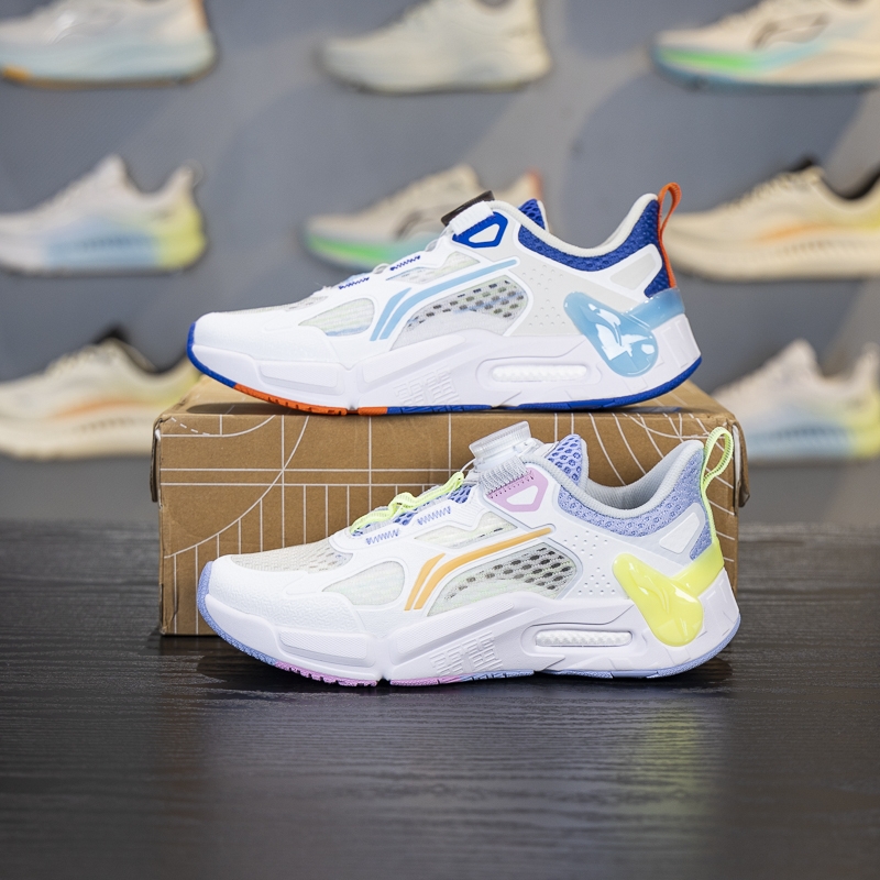 李宁夏季舒适透气休闲鞋