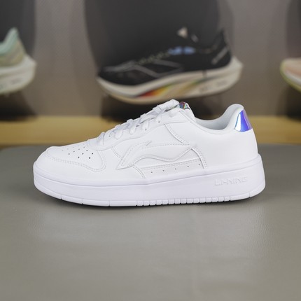 李宁休闲鞋女鞋春秋款低帮防滑轻便耐磨软底小白鞋板鞋AGCQ578