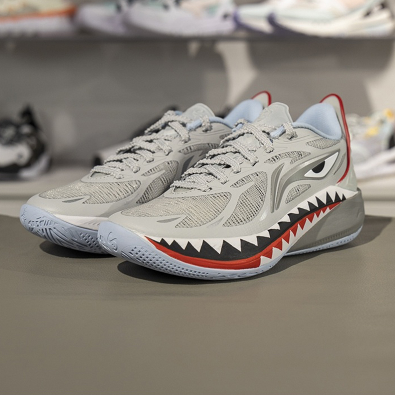 李宁儿童缓震回弹低帮篮球鞋