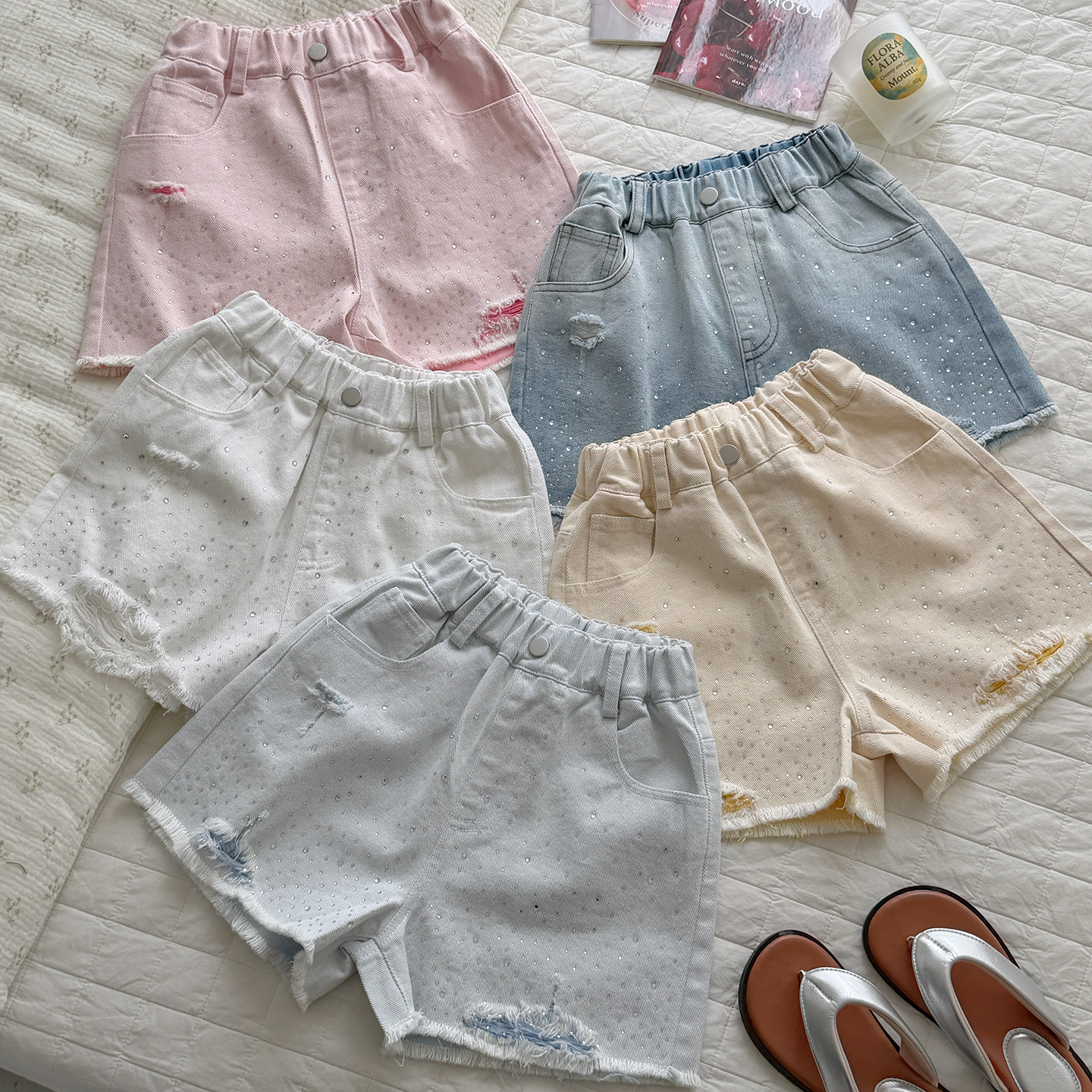 女童短裤外穿夏2026新款儿童洋气五分裤女孩破洞毛边烫钻牛仔短裤