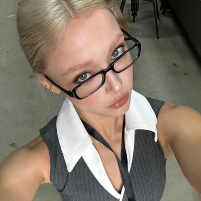 欧美风复古黑框小窄方框辣妹素颜防蓝光度数近视眼镜办公室海妖风
