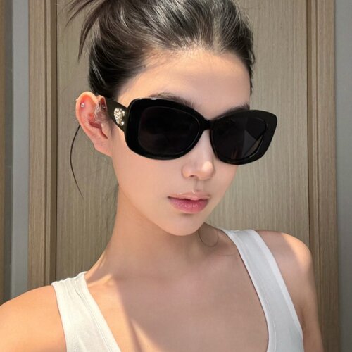 复古大框方形高级感镶钻太阳眼镜