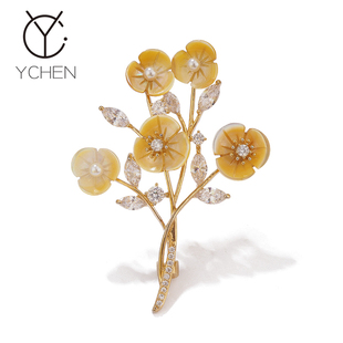 教师节礼物高档金贝满天星花朵胸针女气质高级感精致西装配饰别针