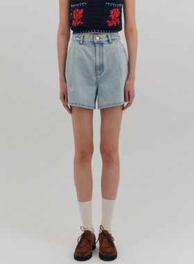 EENK 浅蓝色牛仔短裤25年秋款ELD-1P351-DP07-LB——1690
