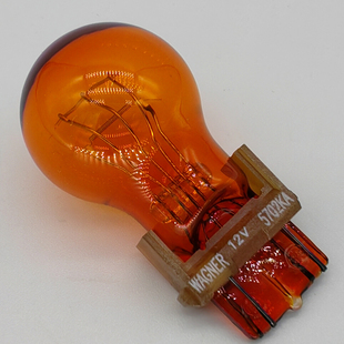 3157 3457NAK PY27 瓦格纳 5702KA 12V 琥珀色刹车灯泡 WAGNER