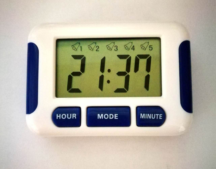 老人闹钟5次闹钟 吃药定时器  婴儿闹钟喂奶定时器 每天5次提示