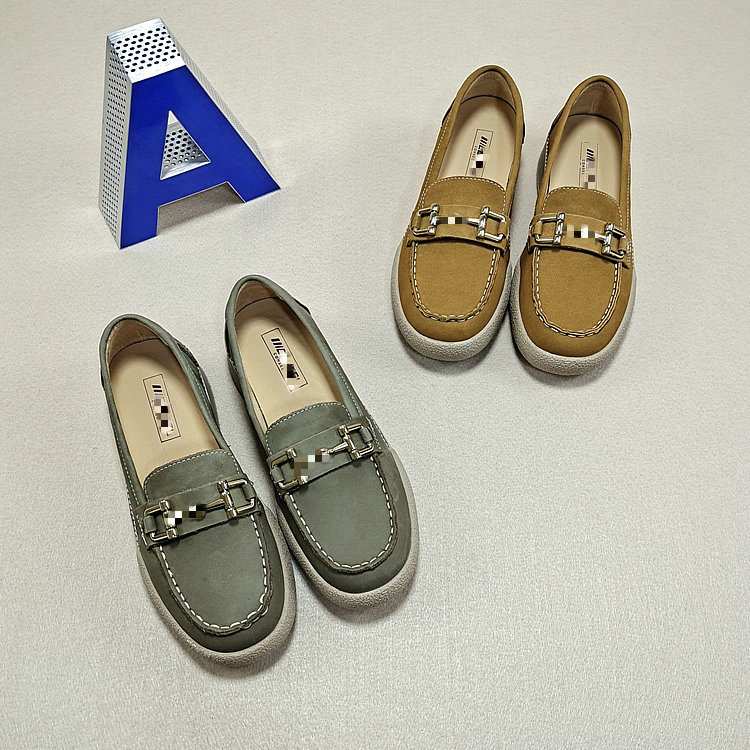 平底防滑金属扣懒人乐福鞋