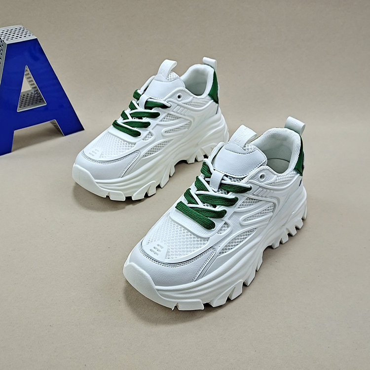 2025新款系带厚底防滑拼色时尚老爹鞋女高跟轻便真皮百搭休闲鞋